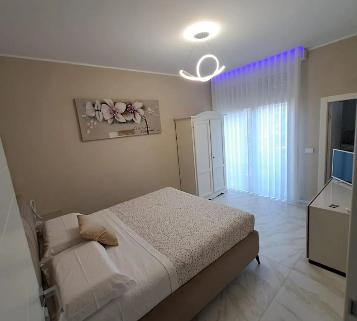 Nyaraló Varese-3Camere-Parcheggio